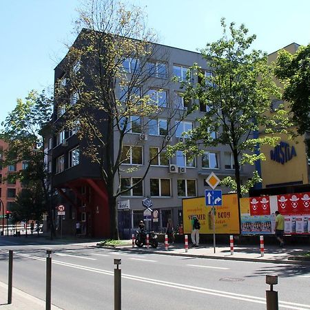 Hotel Mistia Краков Экстерьер фото