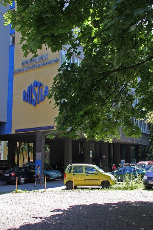 Hotel Mistia Краков Экстерьер фото