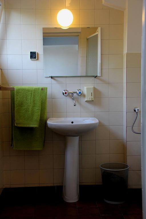 Hotel Mistia Краков Номер фото