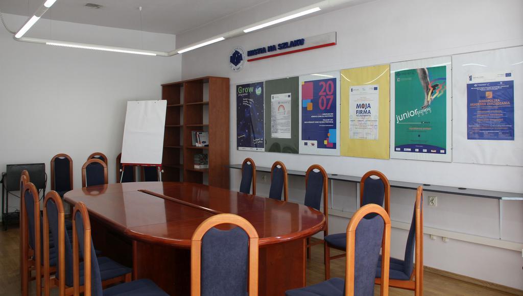 Hotel Mistia Краков Экстерьер фото