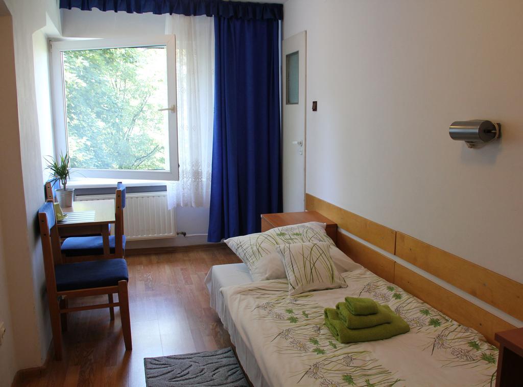 Hotel Mistia Краков Номер фото